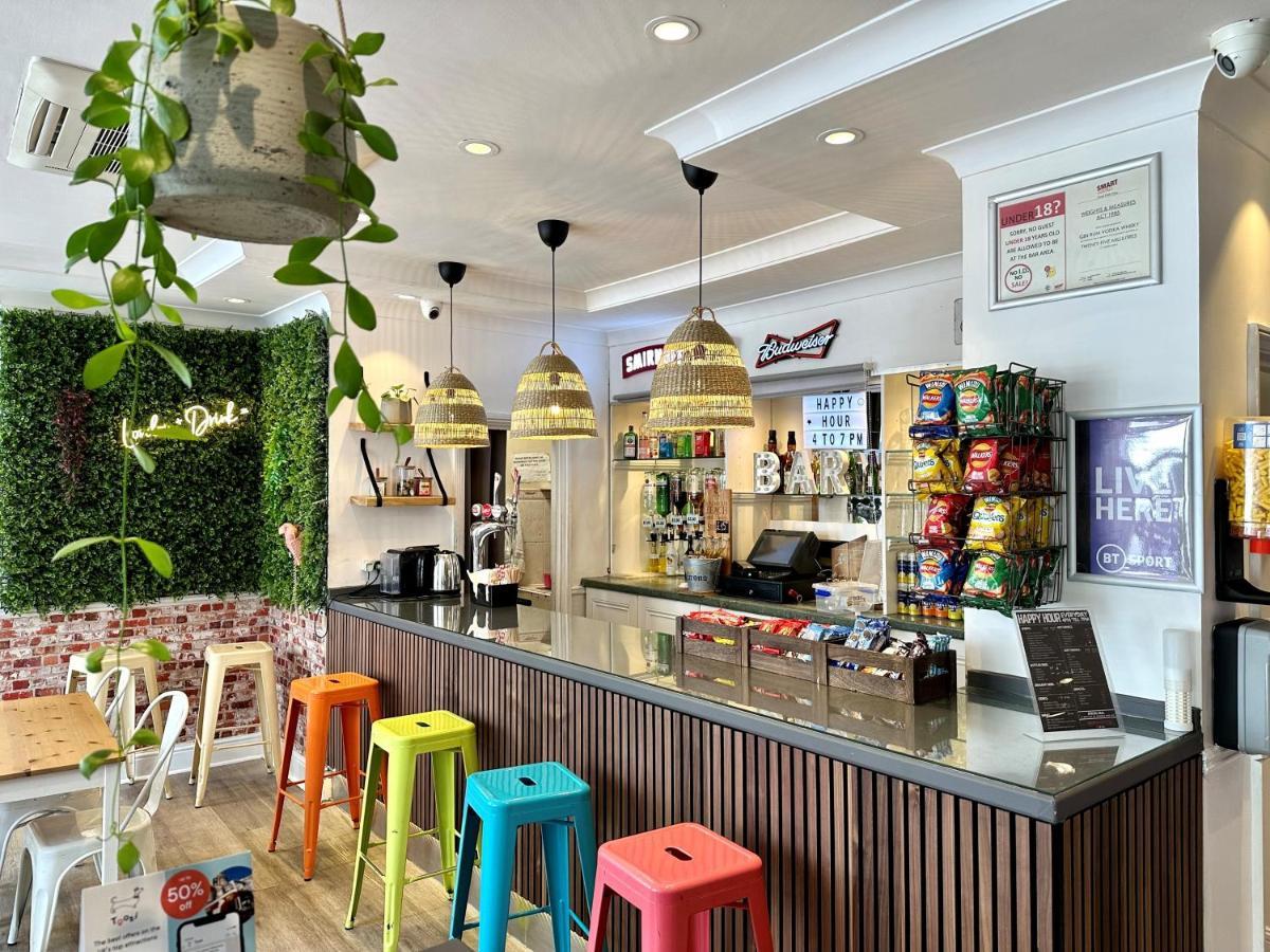 Smart Hyde Park View Hostel London Exterior photo