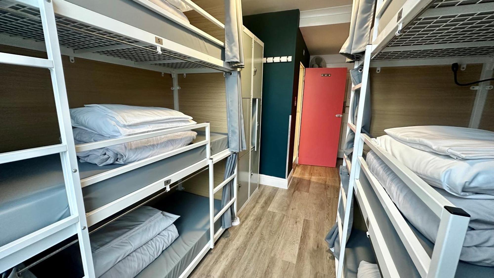 Smart Hyde Park View Hostel London Exterior photo